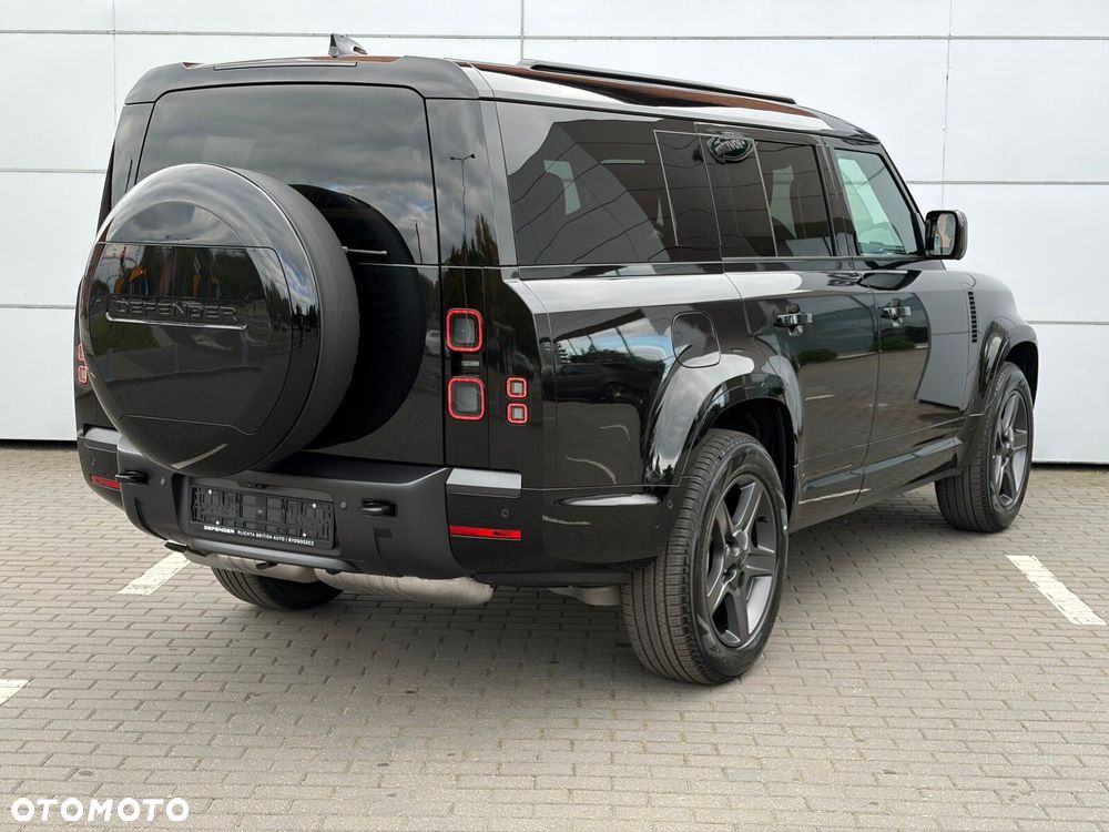 Land Rover Defender - 6
