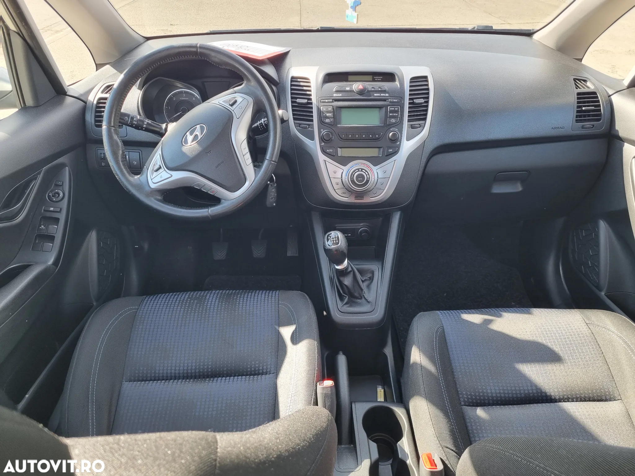Hyundai ix20 1.4 CRDI blue Style - 17