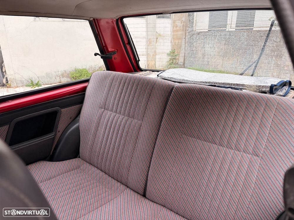 Toyota Starlet 1.0 - 5