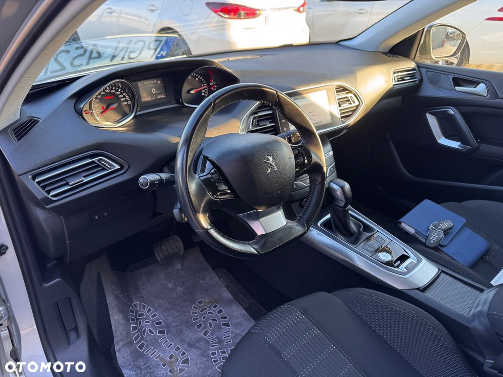 Peugeot 308 BlueHDi FAP 120 EAT6 Stop & Start Allure - 13