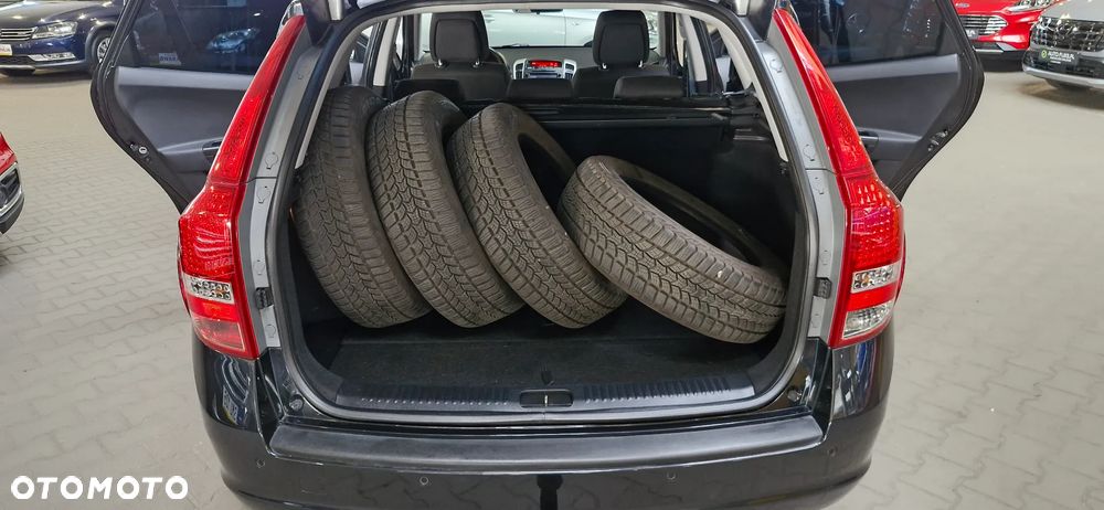 Kia Ceed Cee'd 1.6 Crdi Optimum + - 12