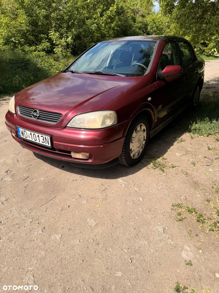 Opel Astra - 2