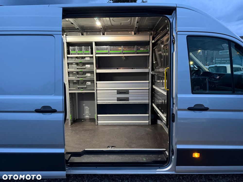 Volkswagen CRAFTER MAXI LONG XXL, MODEL L4H2, MOCNY SILNIK 2.0TDI 177KM, Euro6, Skrzynia automatyczna 8-biegów, ZABUDOWA WARSZTATOWA BOTT, Instalacja 230V, REFLEKTORY Bi-LED, KAMERA, NAWIGACJA, FOTEL z REG.+ 2x PODŁOKIETNIKI, Android Auto, Apple CarPlay, 3 OSOBOWY VAN HOMOLOGACJA VAT-1 Fabrycznie WZMOCNIONY! - 10