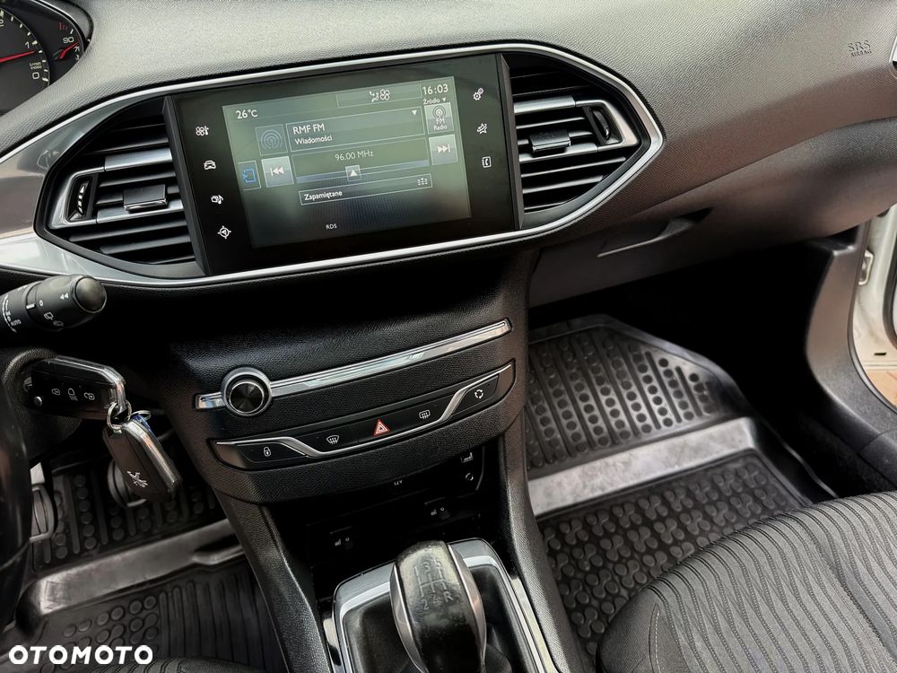 Peugeot 308 1.6 BlueHDi Business Line S&S - 14