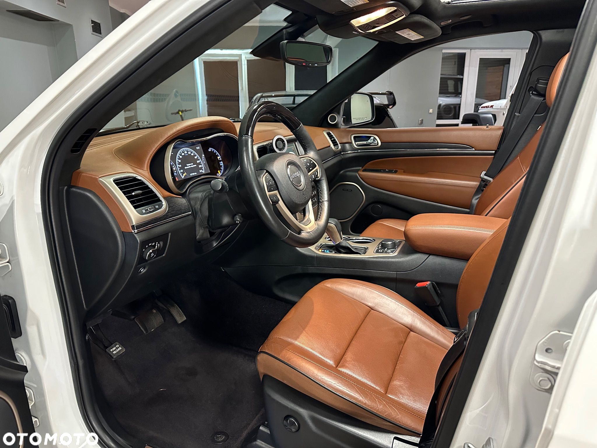 Jeep Grand Cherokee 3.6 V6 Summit - 5