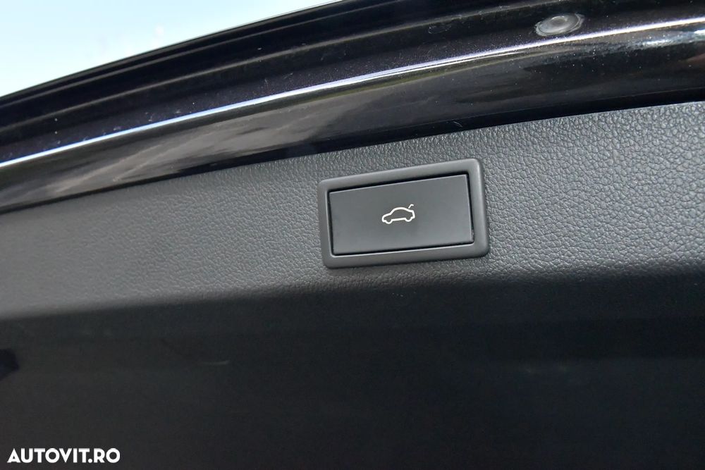 Skoda Superb Combi 2.0 TDI 4X4 DSG Laurin & Klement - 18