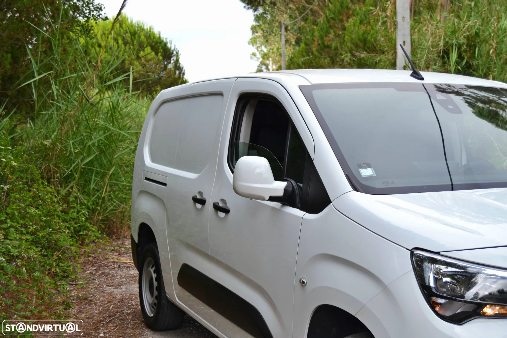 Opel Combo cargo CDTI L2H1 ENJOY - IVA DEDUTÍVEL - 4