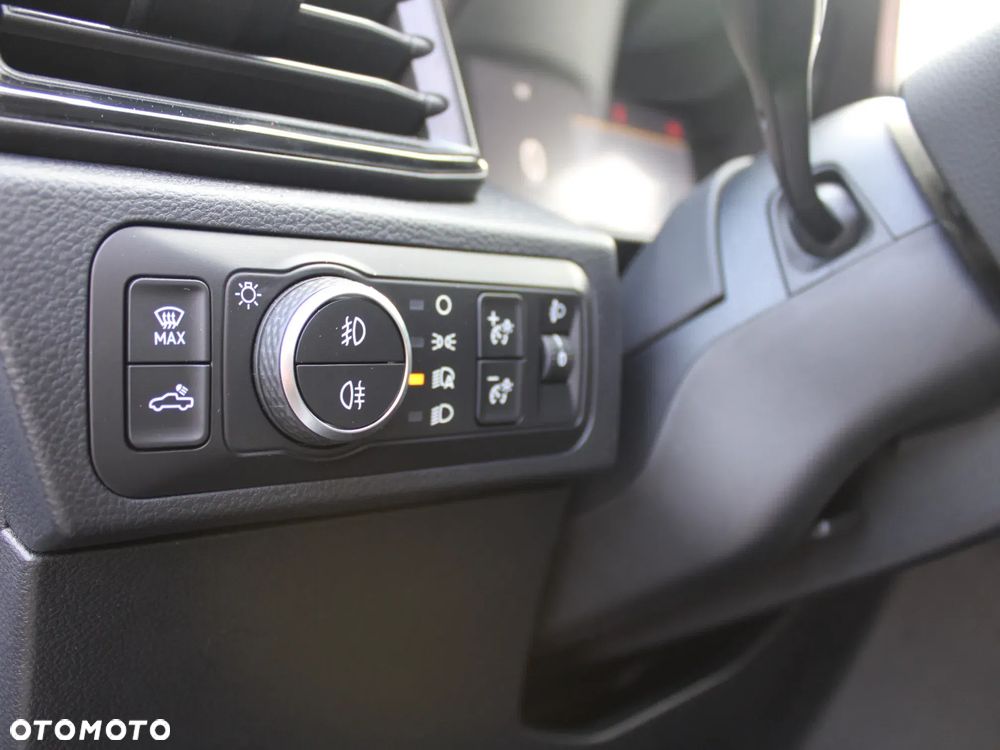 Volkswagen Amarok - 8