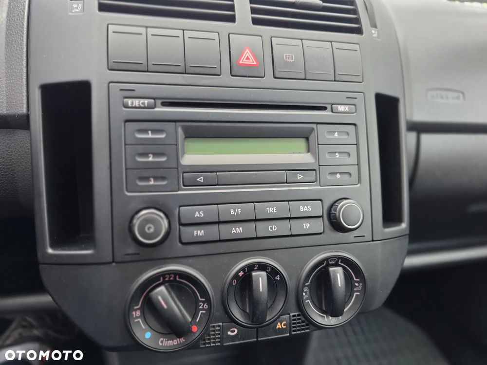 Volkswagen Polo 1.4 TDI Comfortline - 9