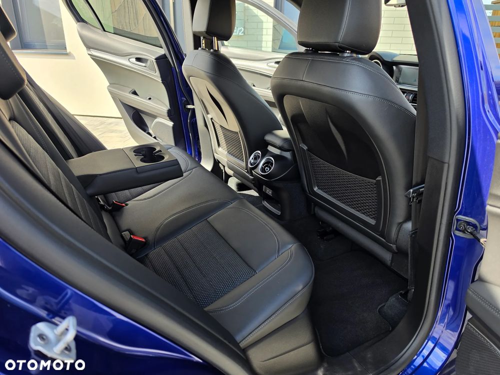 Alfa Romeo Stelvio 2.0 Turbo Sprint Q4 - 22