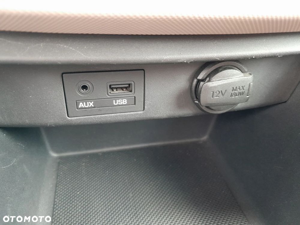 Hyundai i10 1.0 BlueDrive Access - 27
