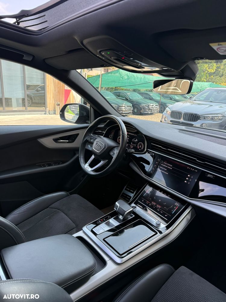 Audi Q8 - 9