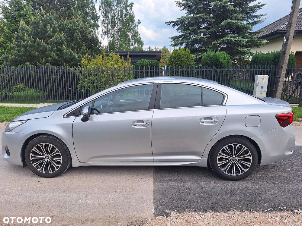 Toyota Avensis 1.8 Active MS - 7