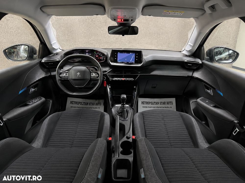 Peugeot 208 1.2 L PureTech STT Active - 6