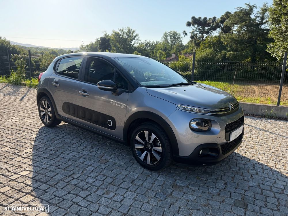 Citroën C3 1.2 PureTech Shine - 1