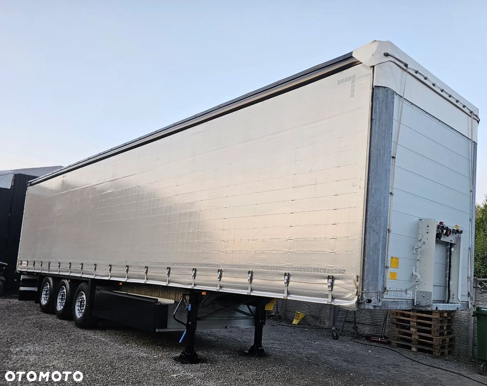 Schmitz Cargobull - 3