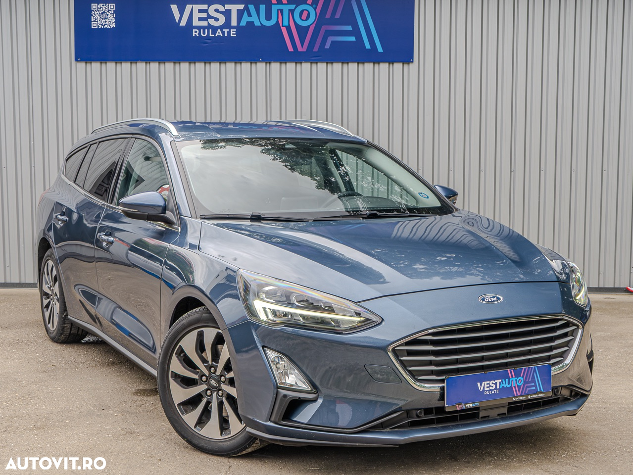 Ford Focus Turnier 1.5 EcoBlue Start-Stopp-System Aut. TITANIUM - 7