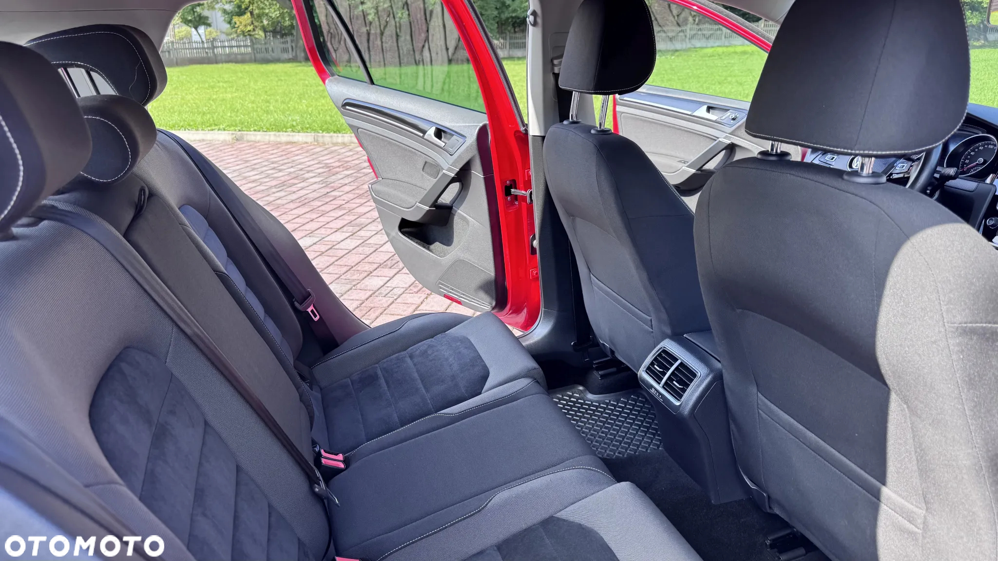 Volkswagen Golf VII 2.0 TDI BMT 4Mot Highline - 35