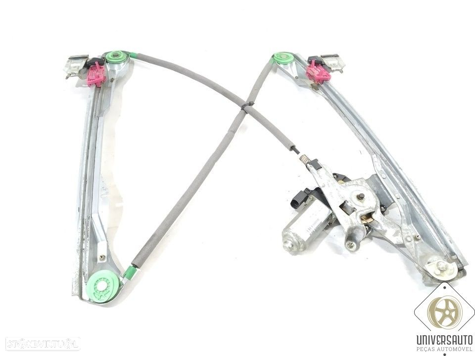 ELEVADOR DE VIDRO FRONTAL DIREITO FORD FOCUS SEDAN 1999 - 2