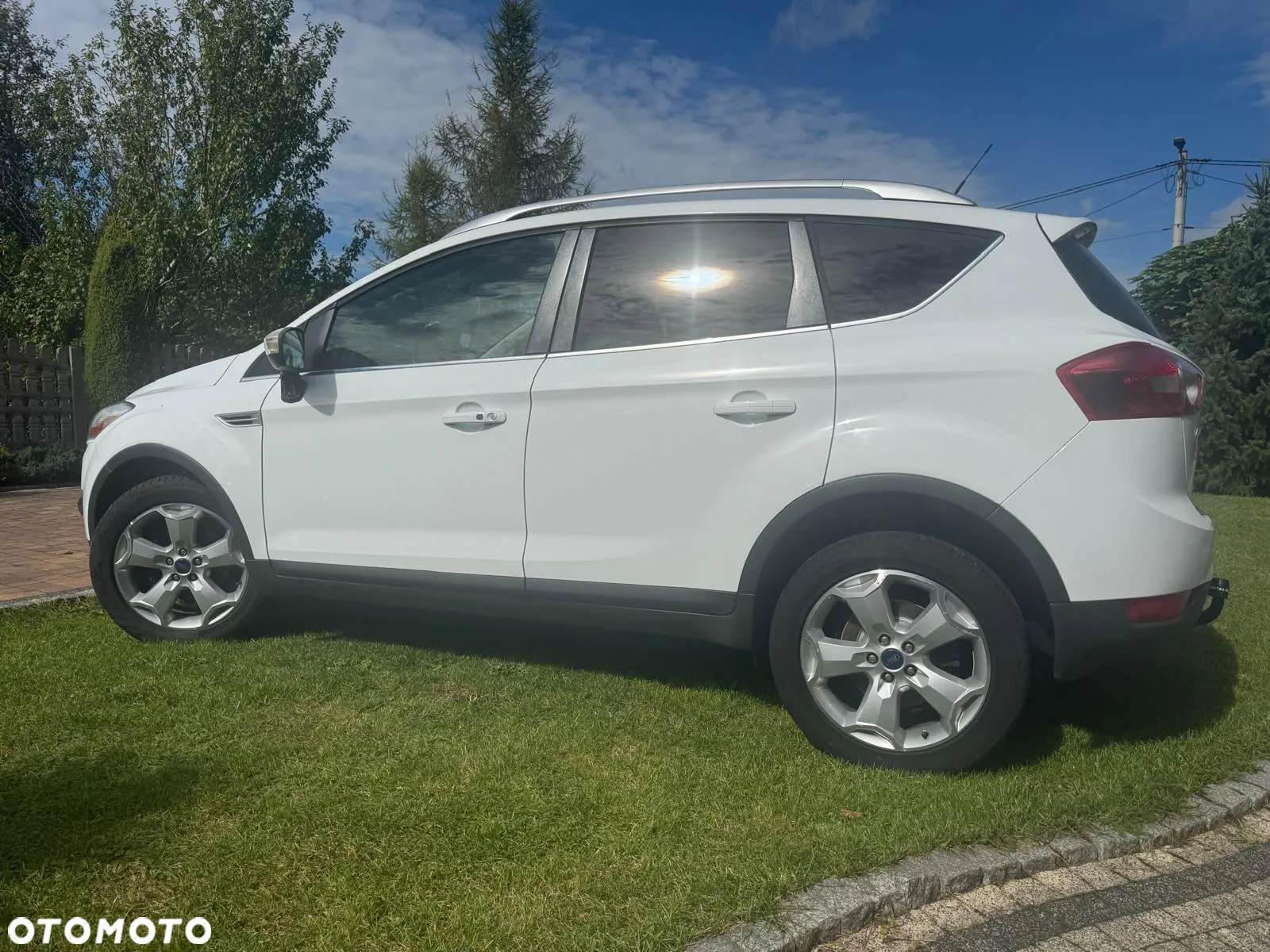 Ford Kuga - 17