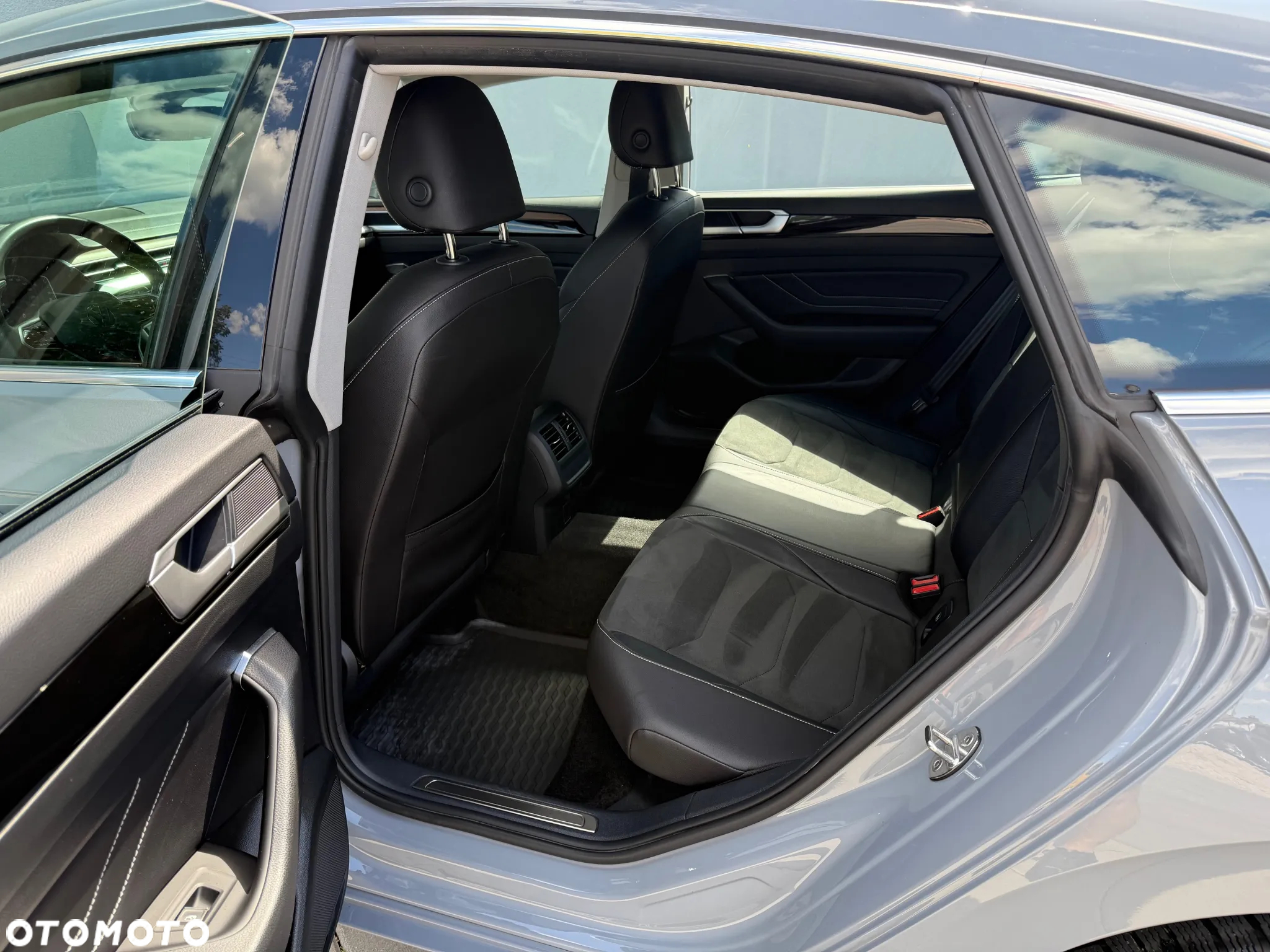 Volkswagen Arteon 2.0 TDI 4Motion Elegance DSG - 9