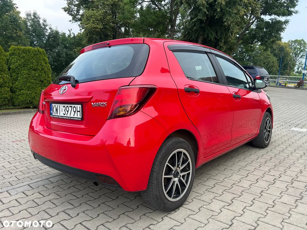 Toyota Yaris 1.0 Life EU6 - 4