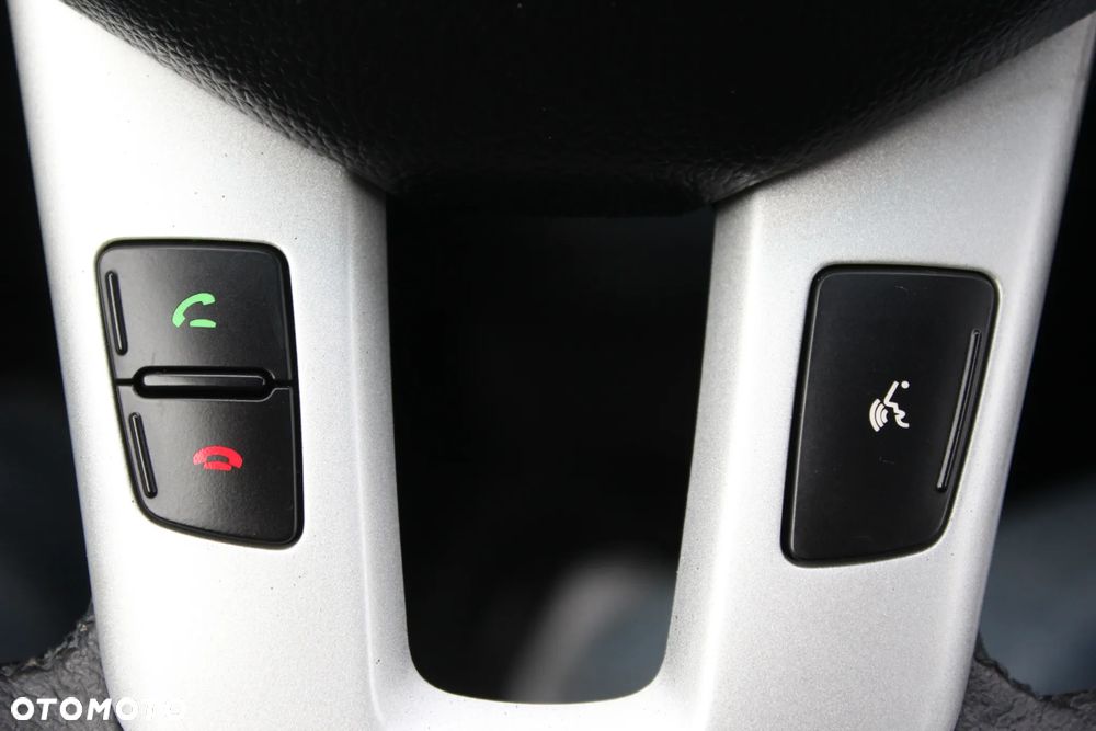 Kia Sportage 2.0 CVVT 2WD Automatik Spirit - 19