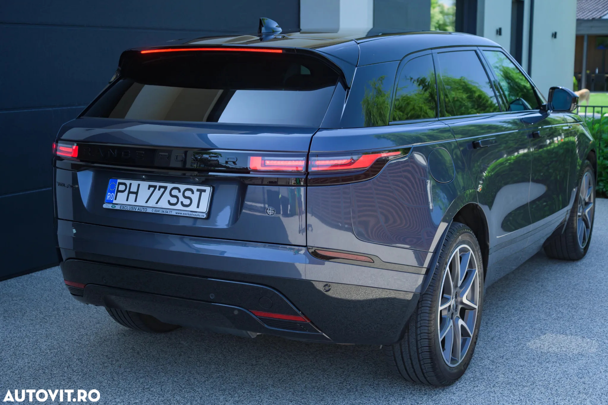 Land Rover Range Rover Velar R-Dynamic 2.0 P400e PHEV HSE - 13