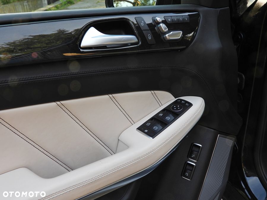 Mercedes-Benz GLS AMG 63 4-Matic - 22