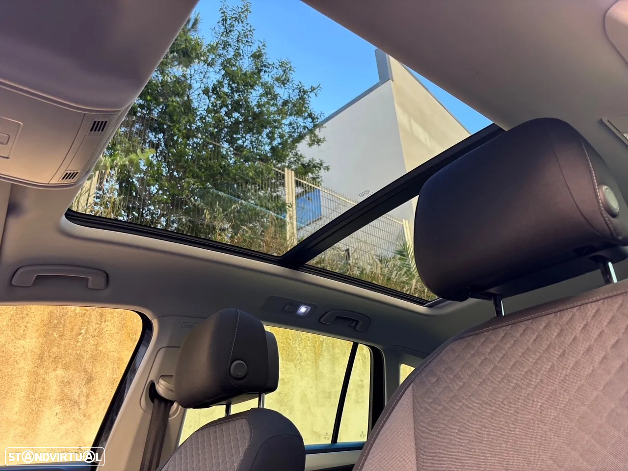 VW Tiguan 1.6 TDI Confortline - 11