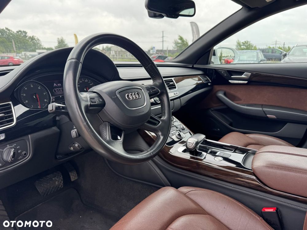 Audi A8 - 11