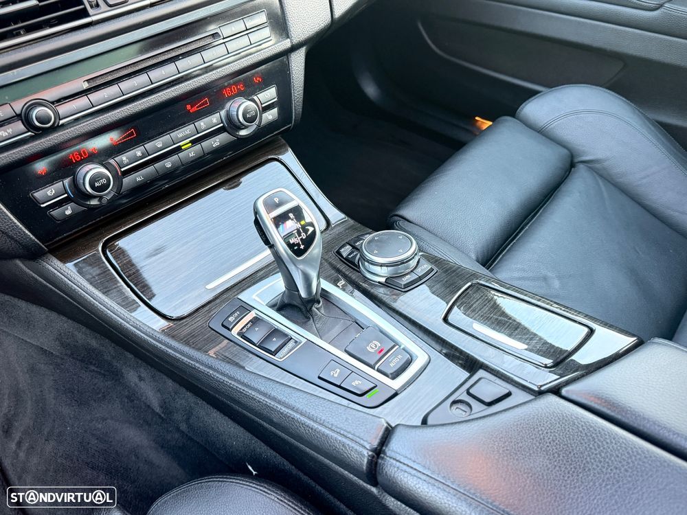 BMW M550d xDrive Touring Sport-Aut. - 26