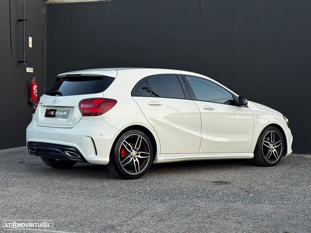 Mercedes-Benz A 180 d 7G-DCT AMG Line - 12