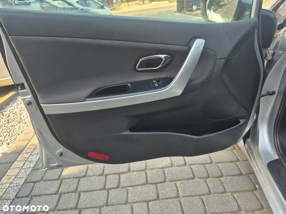 Kia Ceed 1.4 CVVT Dream Team Edition - 14