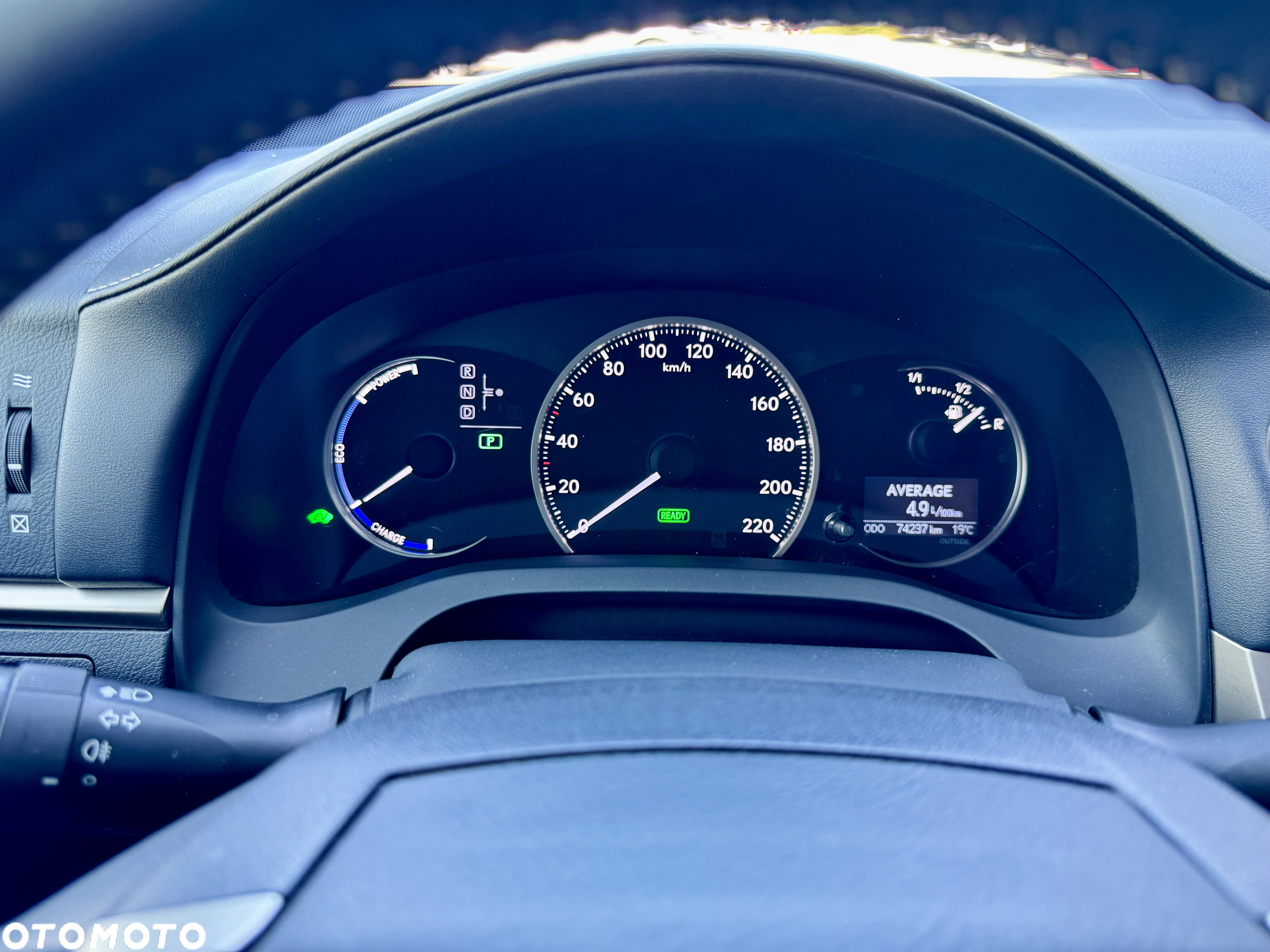 Lexus CT - 16