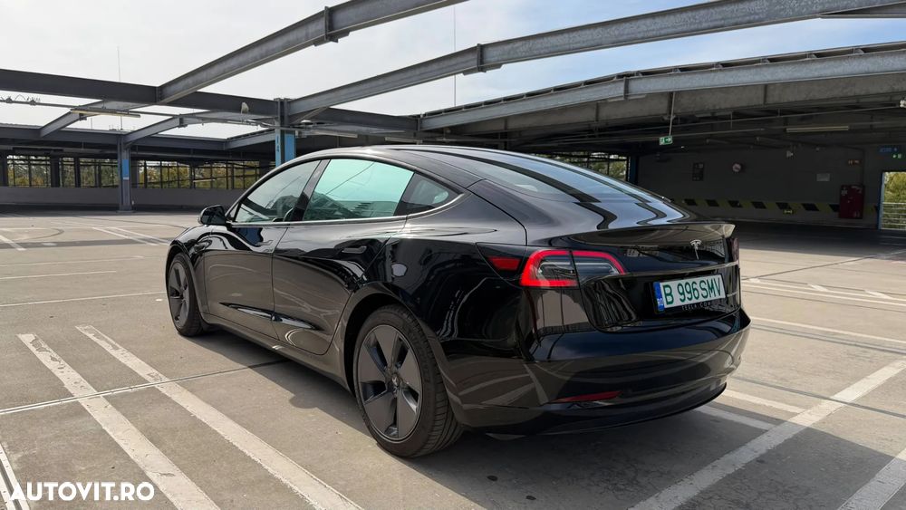 Tesla Model 3 Long Range AWD Premium - 8