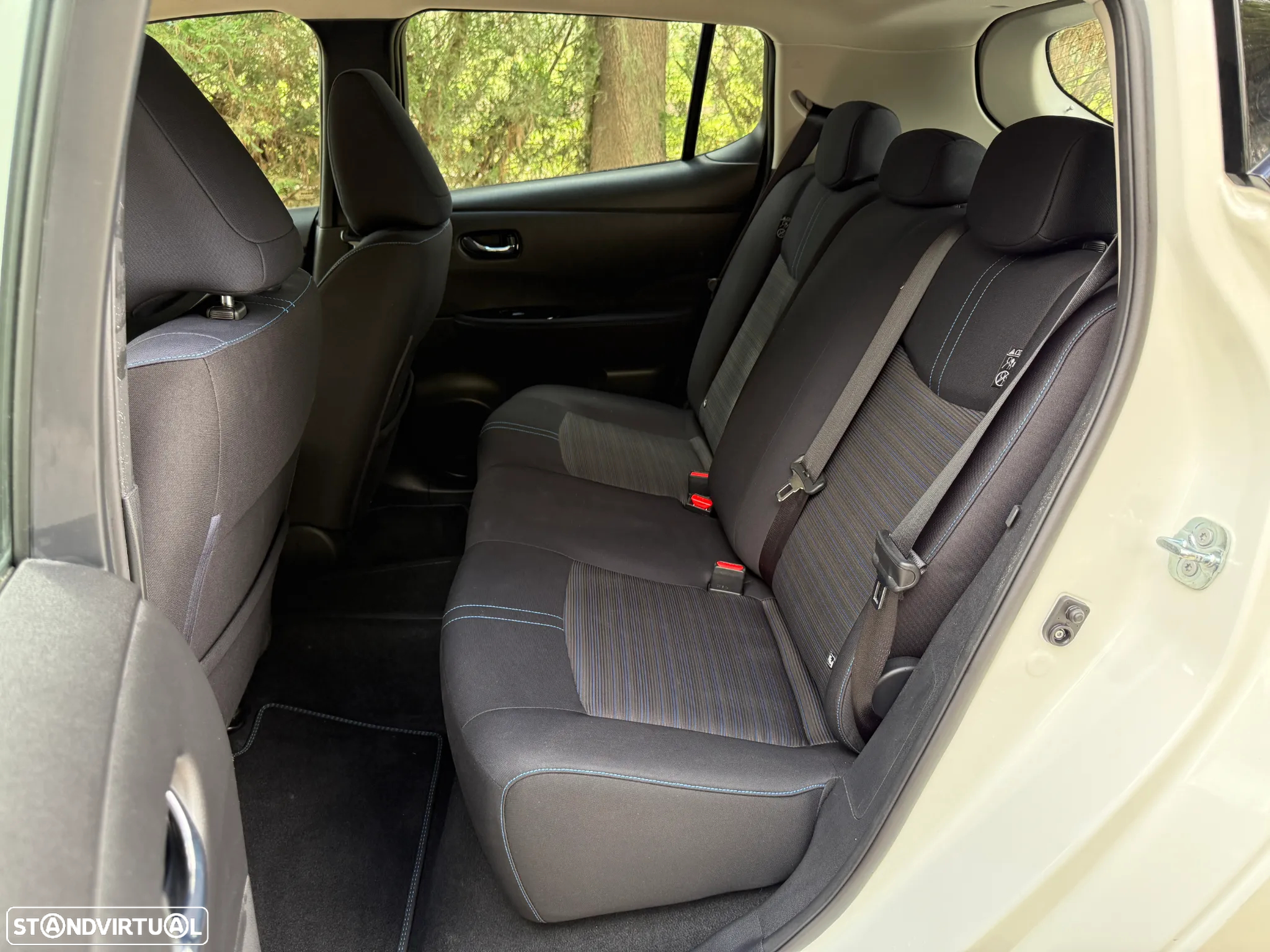Nissan Leaf Acenta - 12