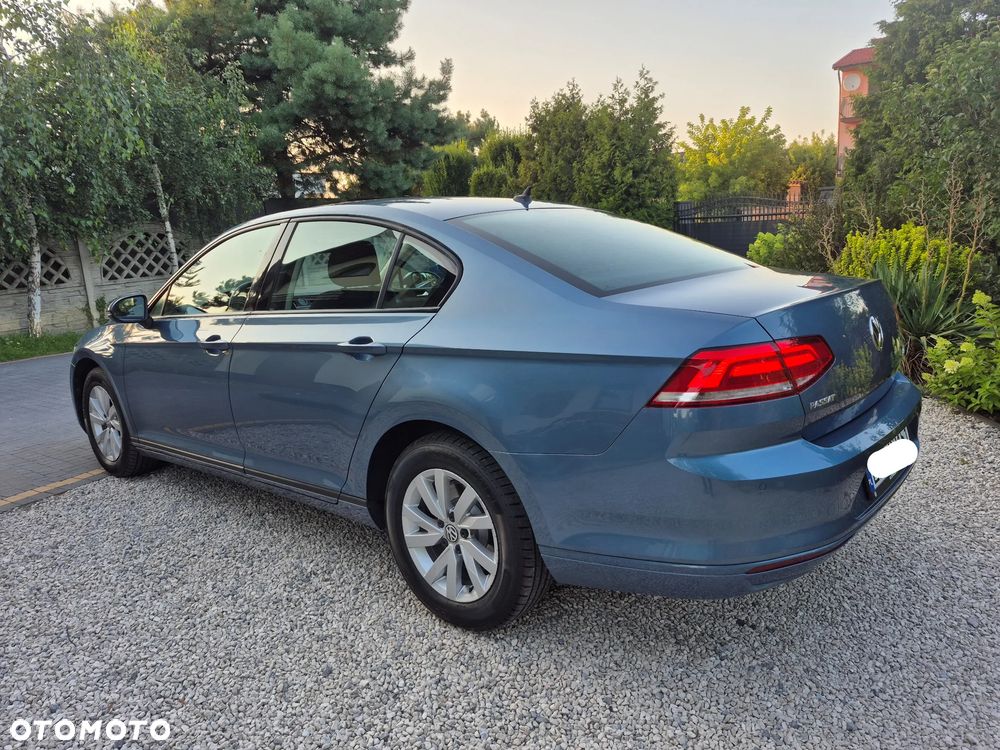 Volkswagen Passat 2.0 TDI BMT Comfortline - 10