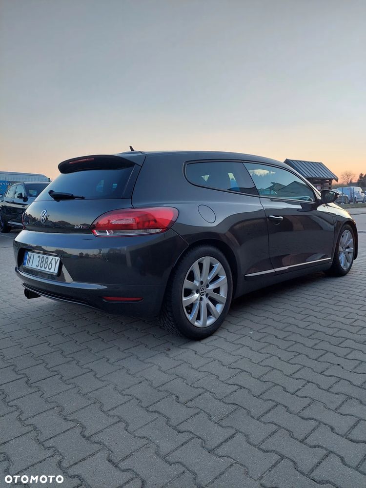 Volkswagen Scirocco 2.0 TSI DSG - 4