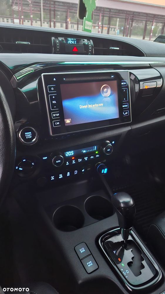 Toyota Hilux 2.4 D-4D Double Cab Selection 50 4x4 - 18