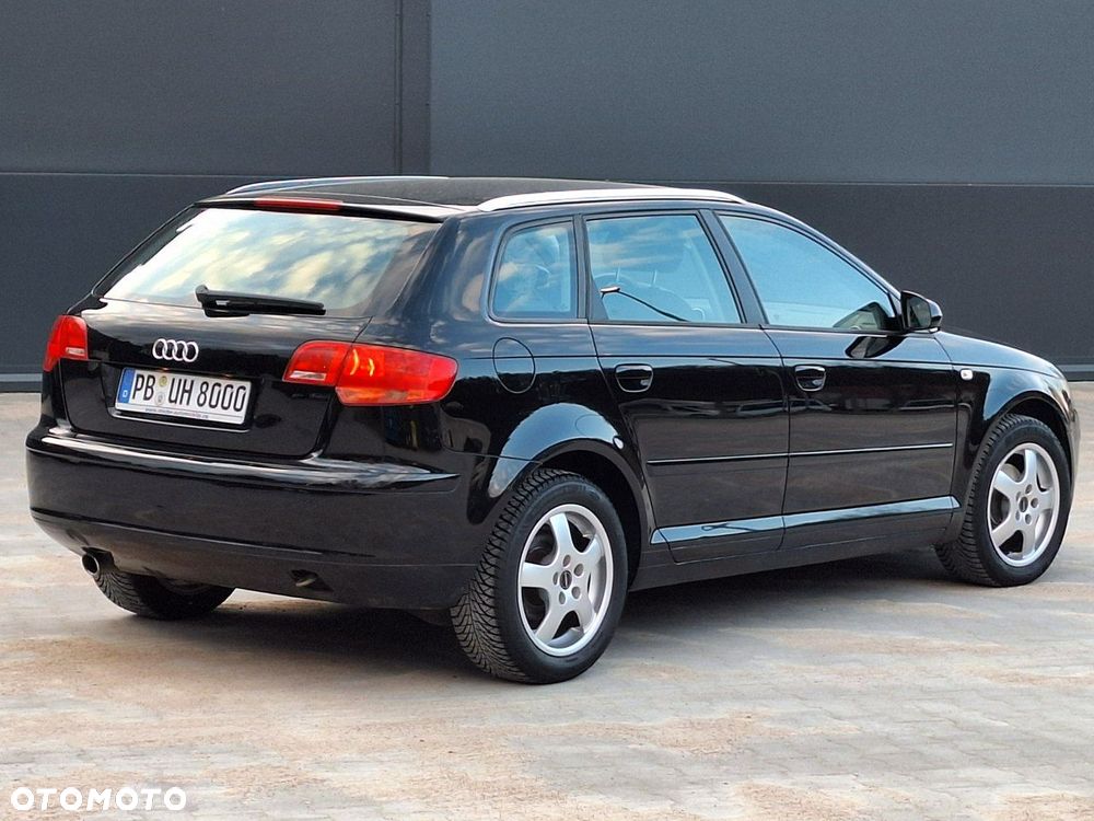 Audi A3 Sportback - 2