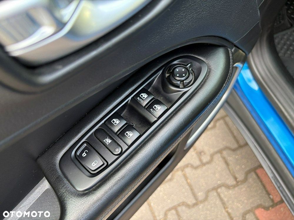 Jeep Compass - 12