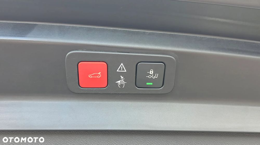Peugeot 5008 BlueHDi 180 EAT8 GT - 30