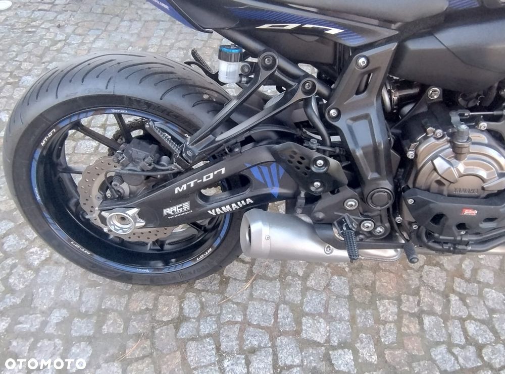 Yamaha MT - 16