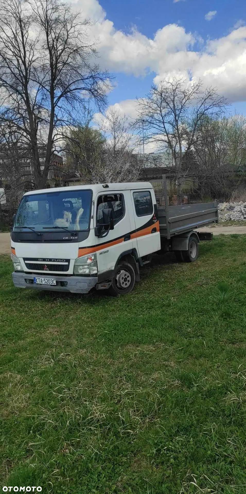 Mitsubishi Camter Fuso - 8
