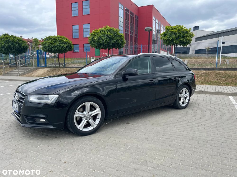 Audi A4 Avant 2.0 TDI DPF Ambiente - 2