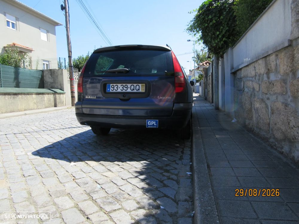 Renault Laguna Break - 16