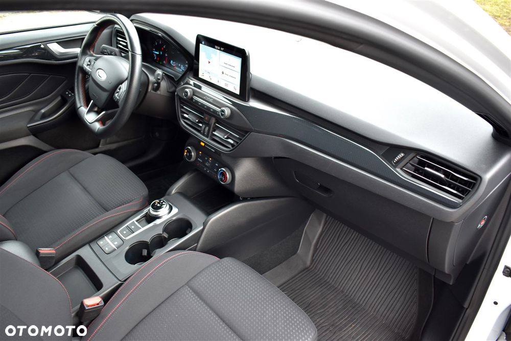 Ford Focus 2.0 EcoBlue ST-Line Business - 23