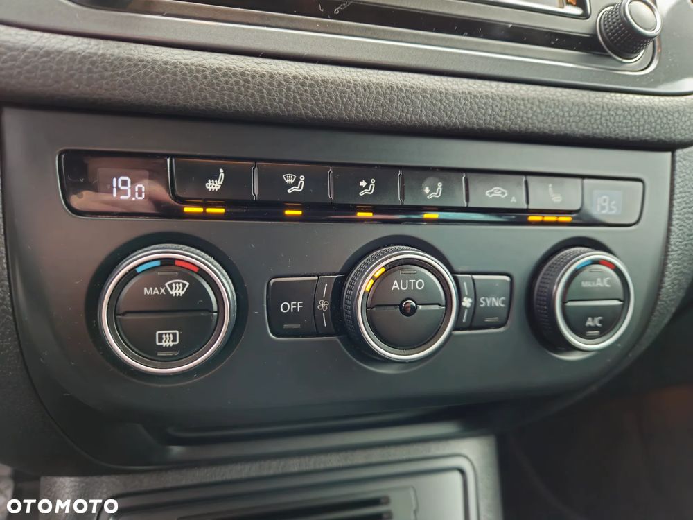 Volkswagen Tiguan 2.0 TDI SCR BlueMotion Technology Sport & Style - 12