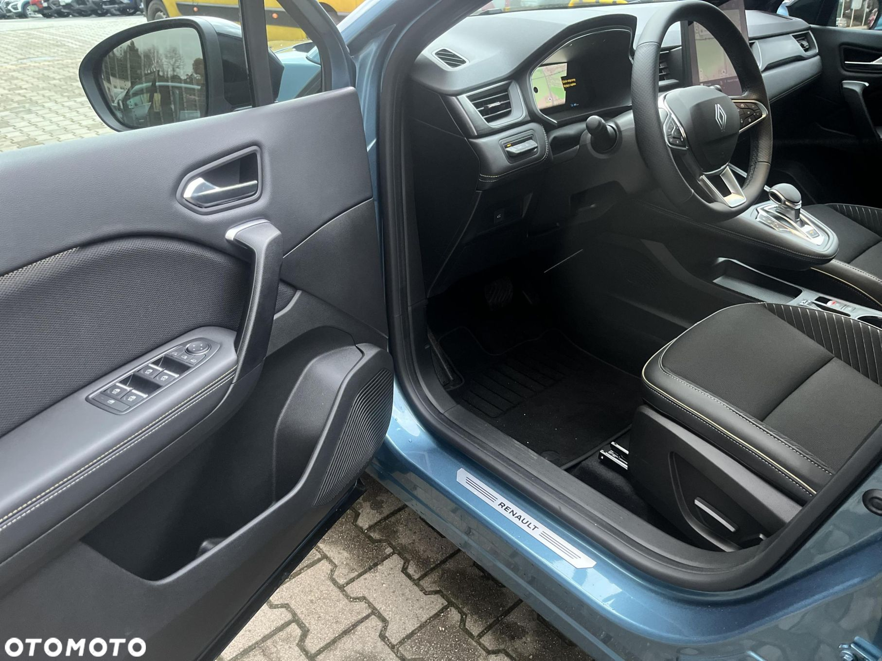 Renault Symbioz - 10